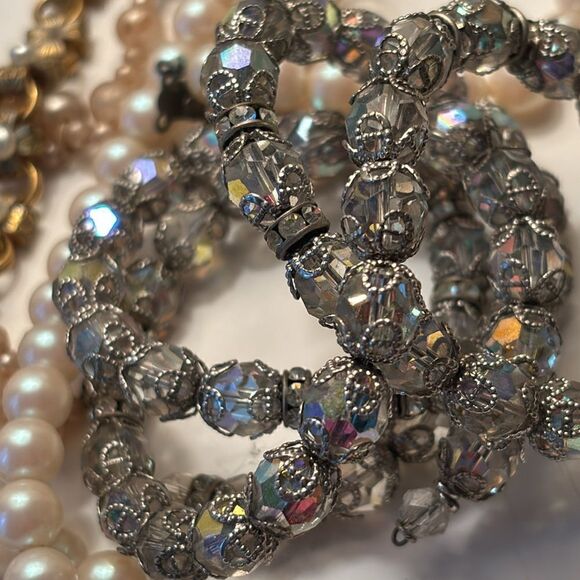 Mixed Lot of Vintage and Fashion Beaded Jewelry for Crafts / Repairs - Picture 2 of 5